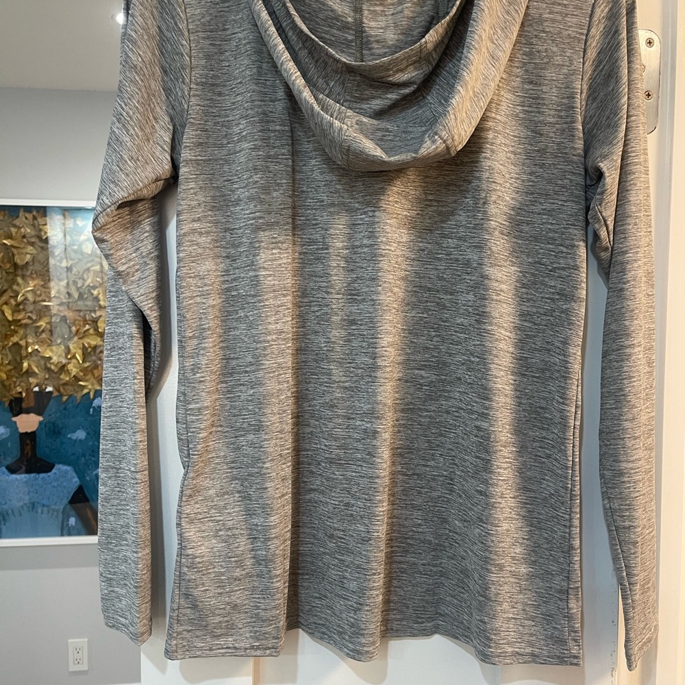 Patagonia hoodie - Picture 2 of 5